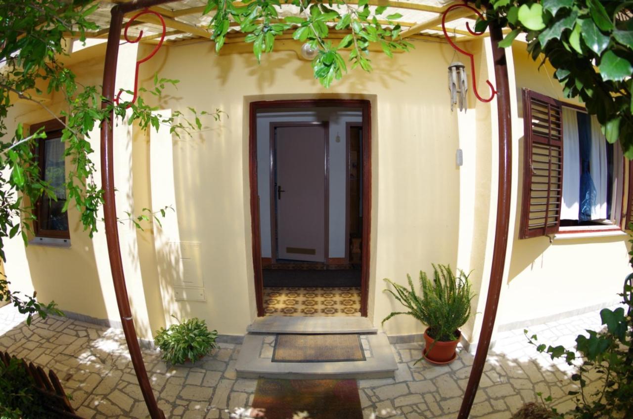 Holiday Apartments Ruzica, Pjescana Uvala Buitenkant foto